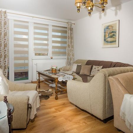 Apartment 10 Visoko Esterno foto