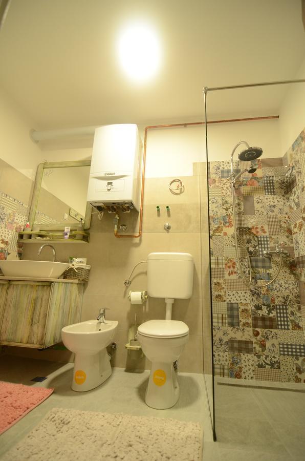 Apartment 10 Visoko Esterno foto